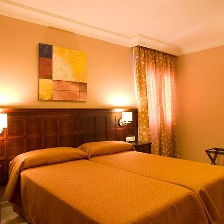 Hotel Sierra Hidalga Ronda Szoba fotó